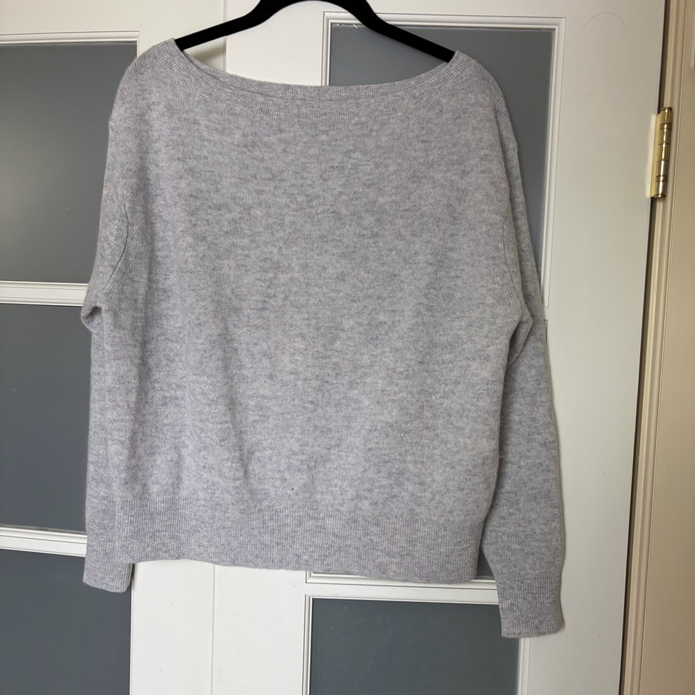 Aritzia Feather Cashmere Relaxed Boatneck Sweater Heather Chrome